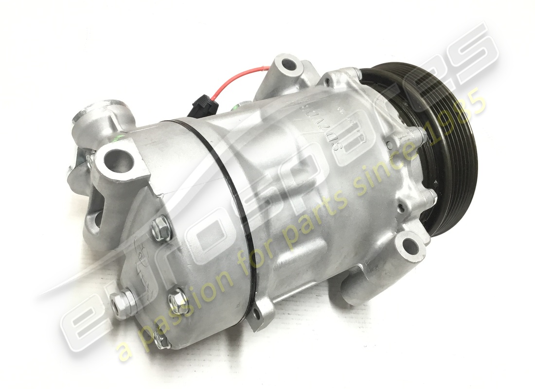 nuovo compressore sanden maserati per ac. numero parte 183309 (1)