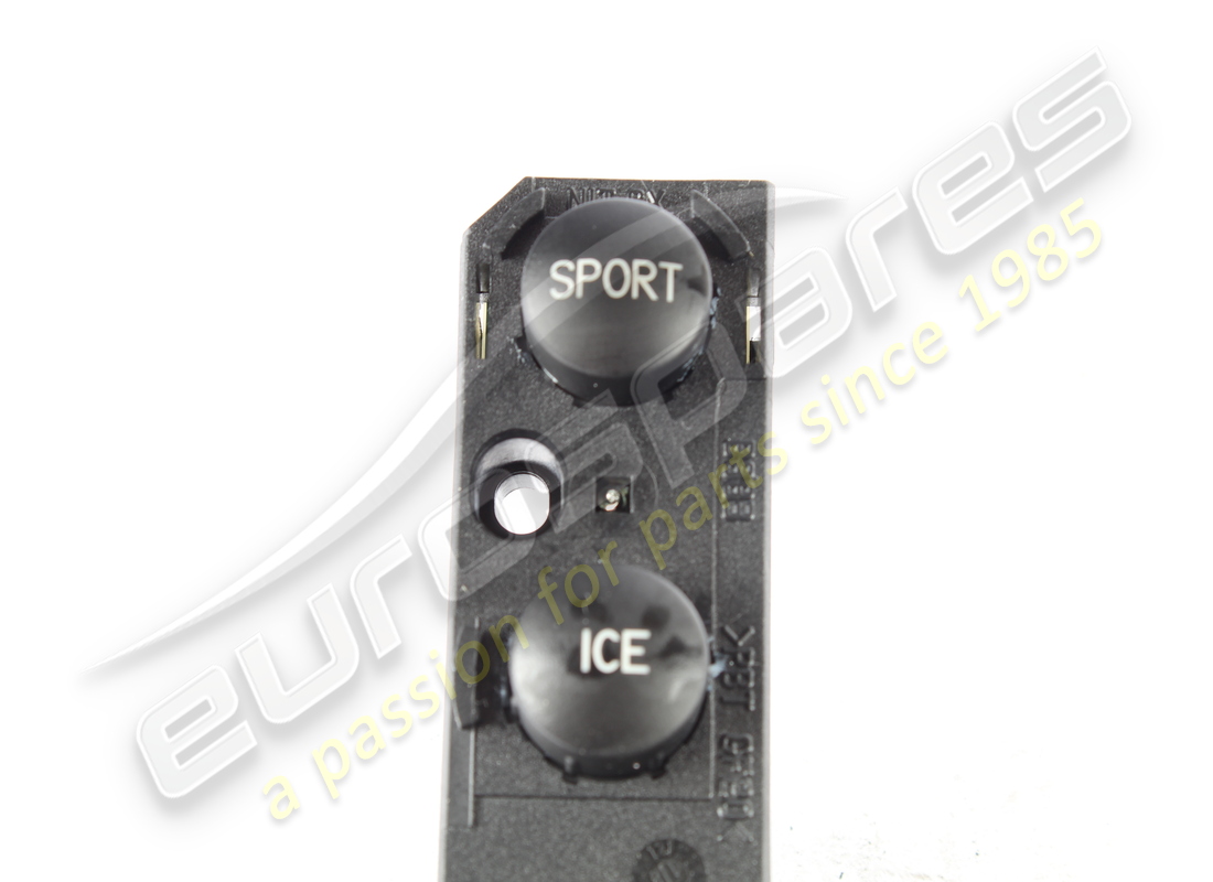 NUOVA MASERATI PIASTRA PULSANTE CTRL NIT. NUMERO PARTE 275781 (2) nuova maserati piastra pulsante ctrl nit. numero parte 275781 (2)