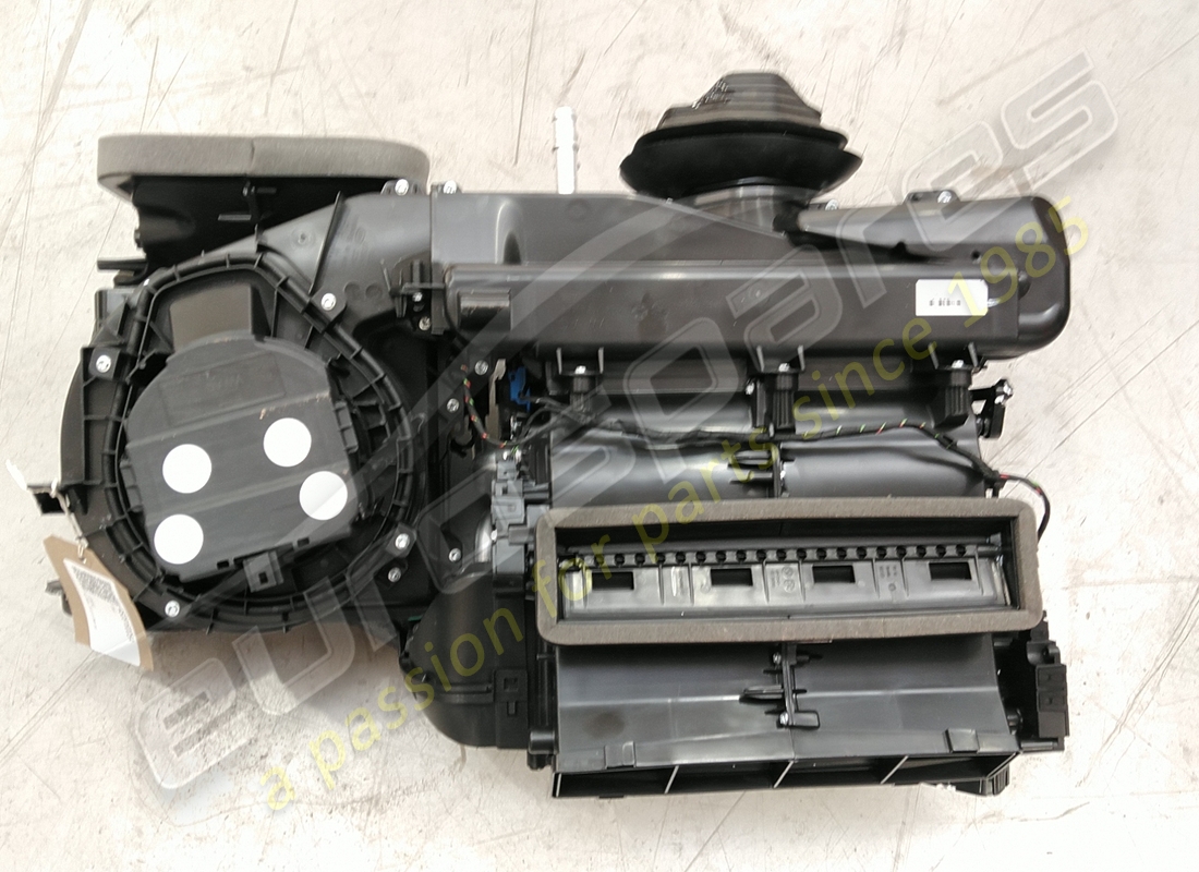 UNITÀ HVAC Lamborghini USATA 1234YF . NUMERO PARTE 4S2816005A (1)