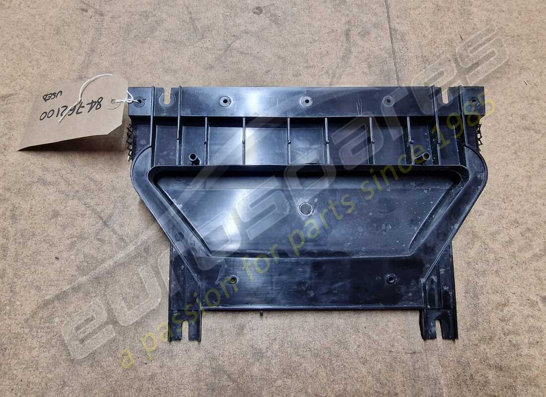 presa aria bonner motore ferrari usata. numero parte 84762100 (2)