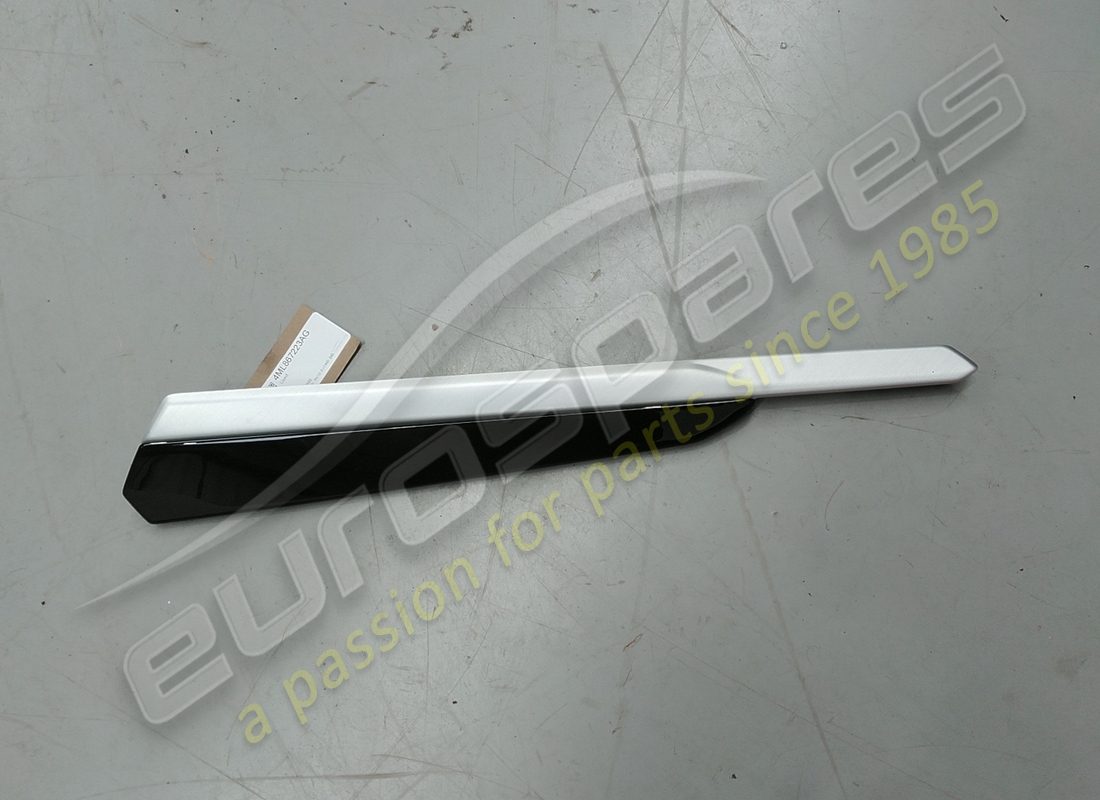 USATO Lamborghini SUPPORTO IN LEGNO PIANOFORTE NERO . NUMERO PARTE 4ML867223AG (1)