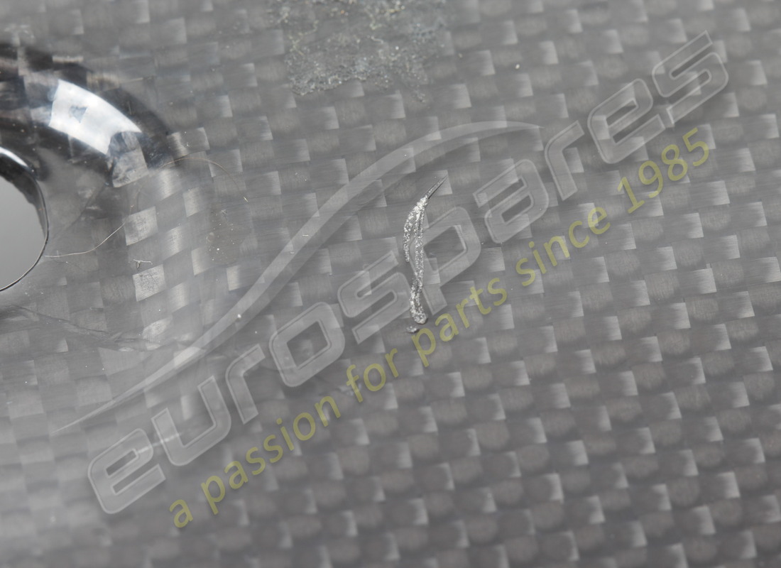 rivestimento sottoporta dx usato ferrari. numero parte 83261200 (9)