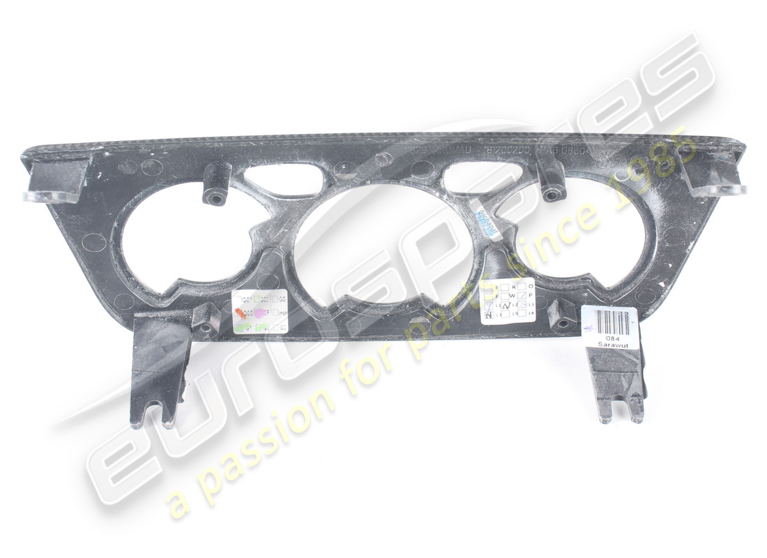 nuova ferrari piastra centrale inferiore. numero parte 81200300 (2)