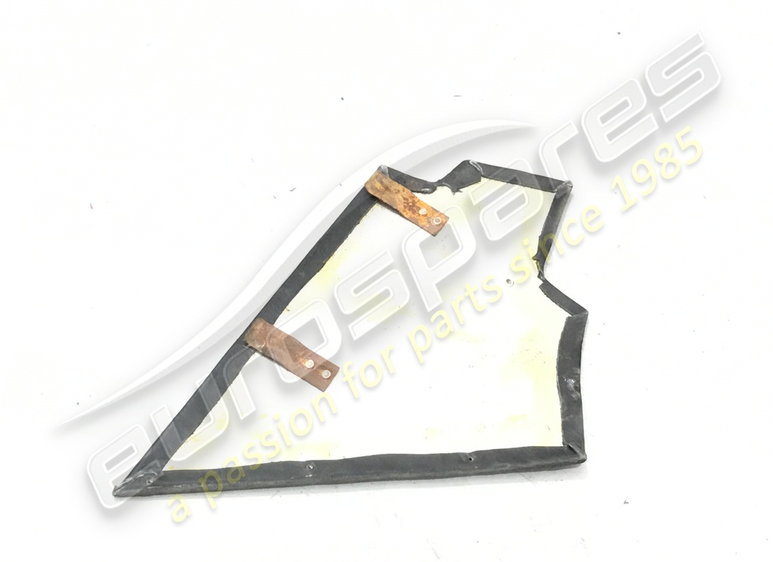 scudo ferrari usato. numero parte 61552700 (2)