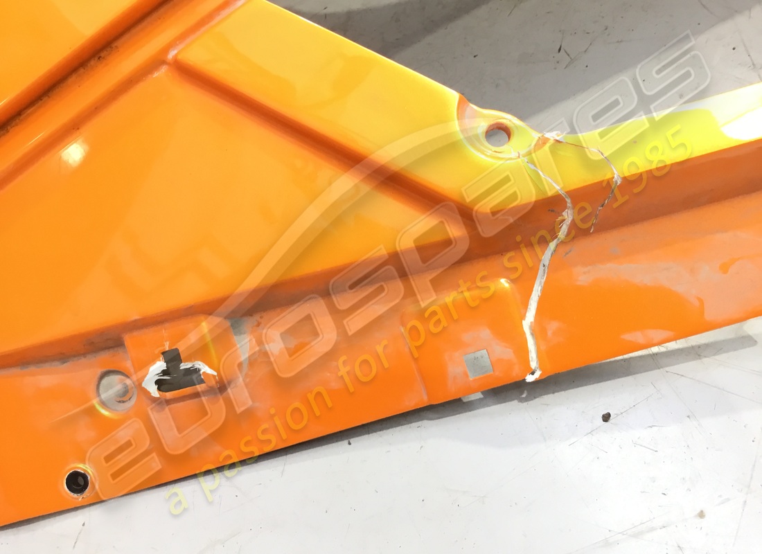 rivestimento posteriore sx usato lamborghini per parafango. numero parte 470854959t (3)