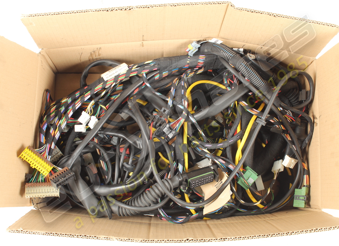 nuovi ferrari cavi cruscotto. numero parte 181084 (1)