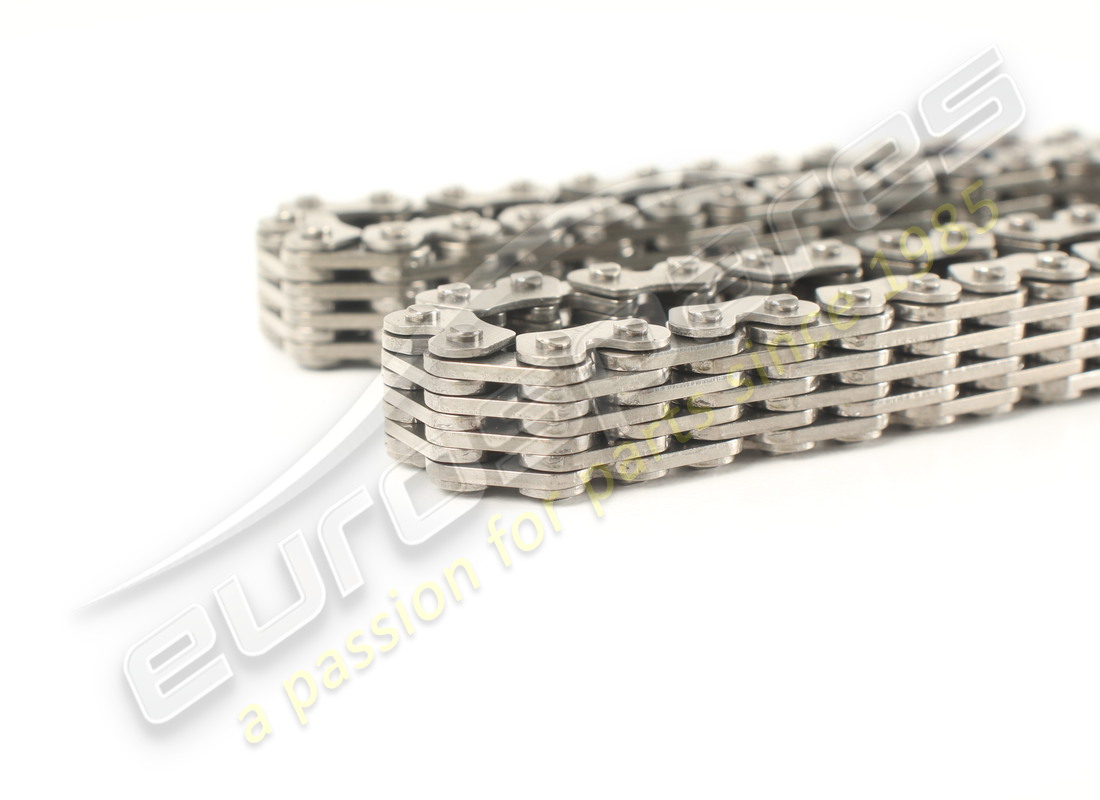 NUOVA MASERATI CATENA DI CONTROLLO DELLA POMPA DELL'OLIO. NUMERO PARTE 328308 (2) nuova maserati catena di controllo della pompa dell'olio. numero parte 328308 (2)