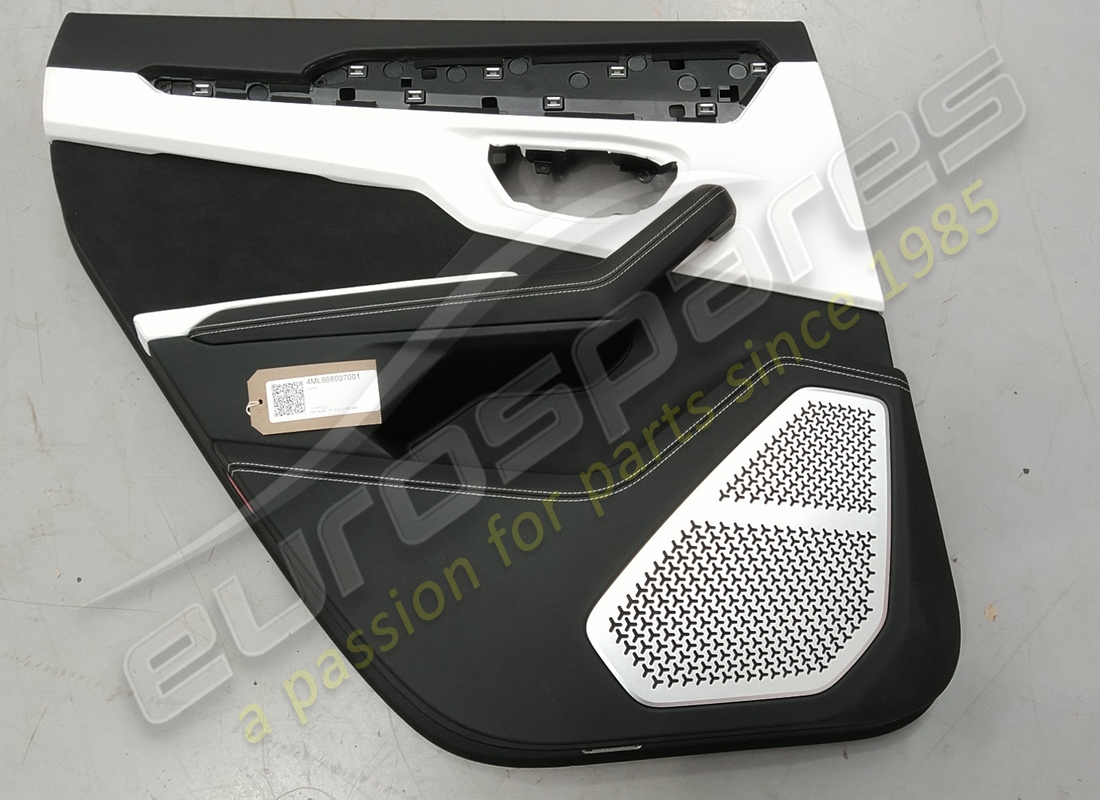 pannello porta lamborghini usato. numero parte 4ml868007001 (1)