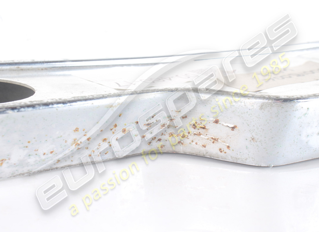 PARAURTI POSTERIORE FERRARI USATO. NUMERO PARTE 40018004 (6) paraurti posteriore ferrari usato. numero parte 40018004 (6)