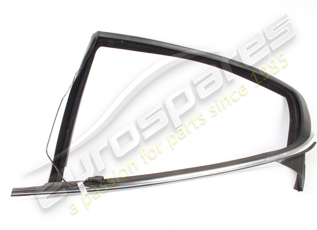 guarnizione guida vetro usata maserati per posteriore sx d. numero parte 67478800 (1)