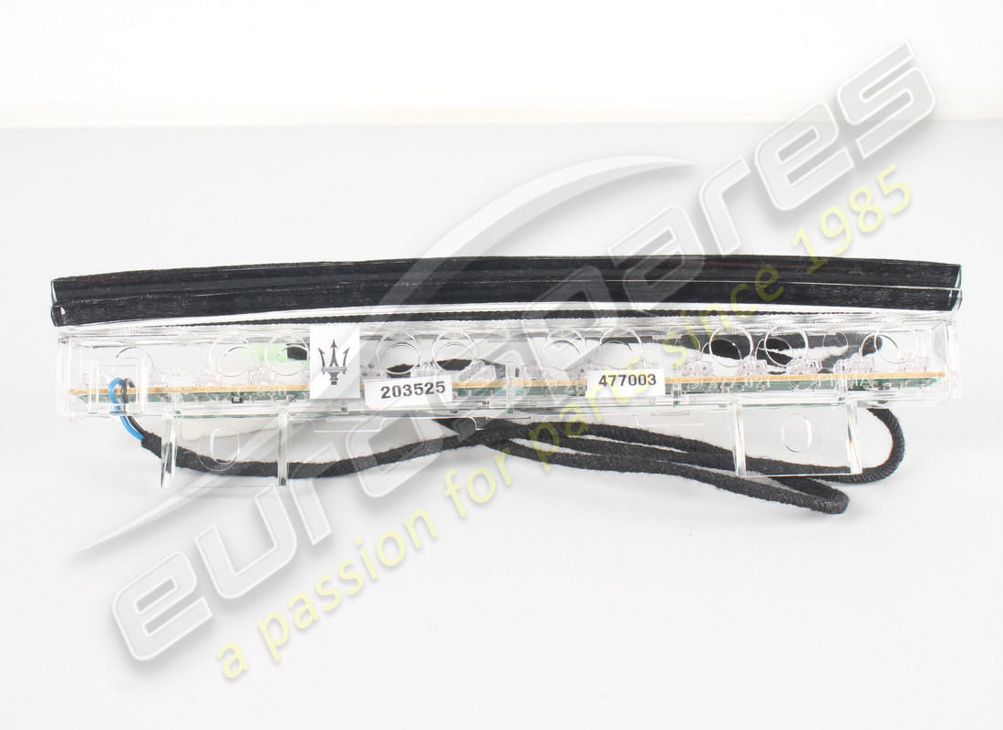 nuovo maserati luce stop aggiuntiva.. numero parte 190861 (2)