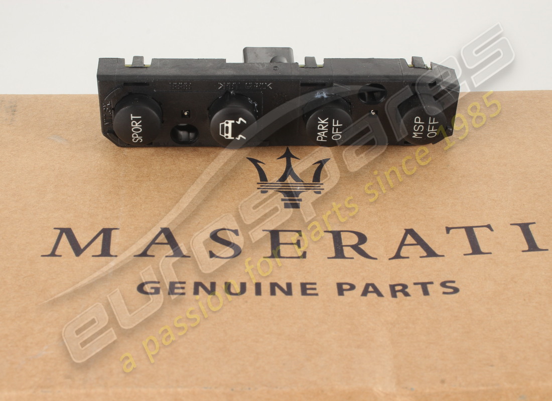 nuovo maserati pannello interruttori controlli sx per ni. numero parte 216858 (3)