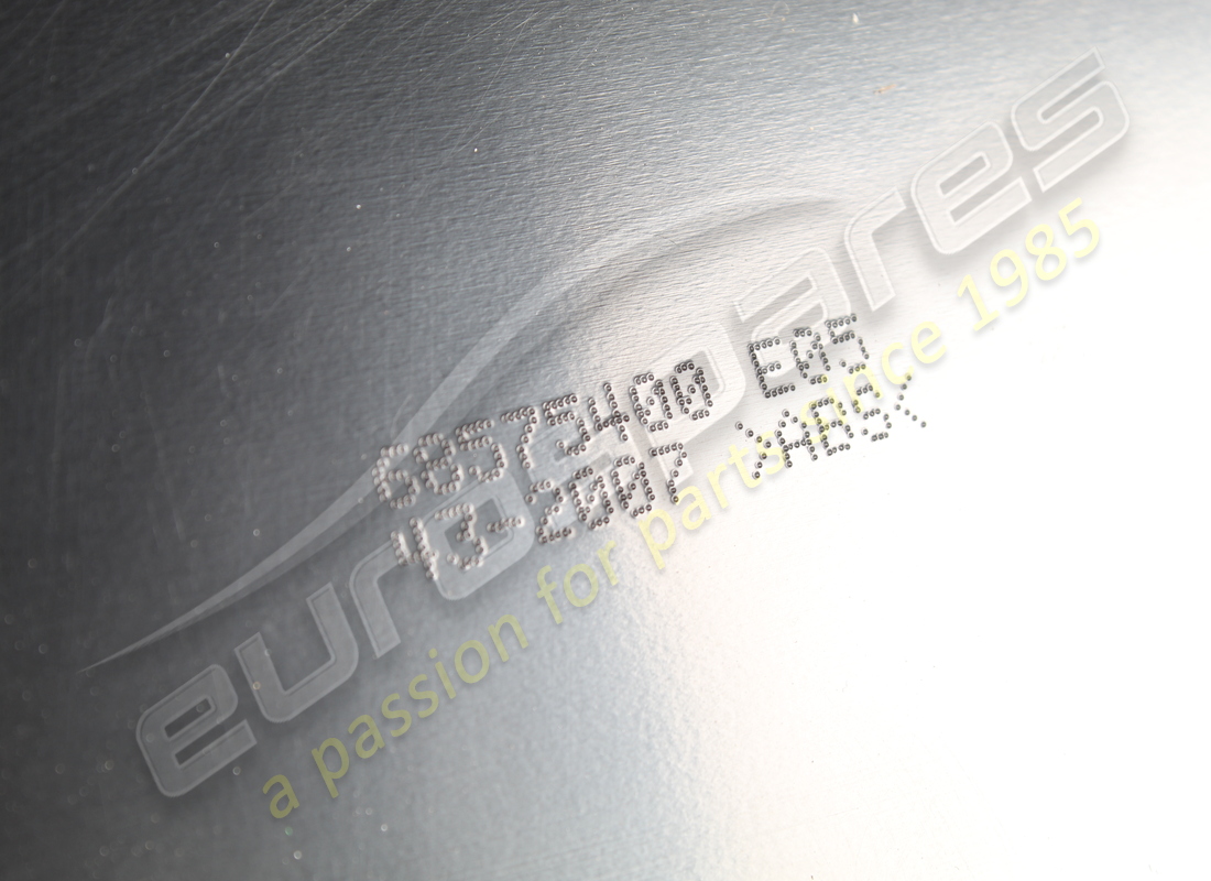 NUOVO FERRARI PANNELLO POSTERIORE DESTRO PER RUOTA POSTERIORE. NUMERO PARTE 68575400 (3) nuovo ferrari pannello posteriore destro per ruota posteriore. numero parte 68575400 (3)