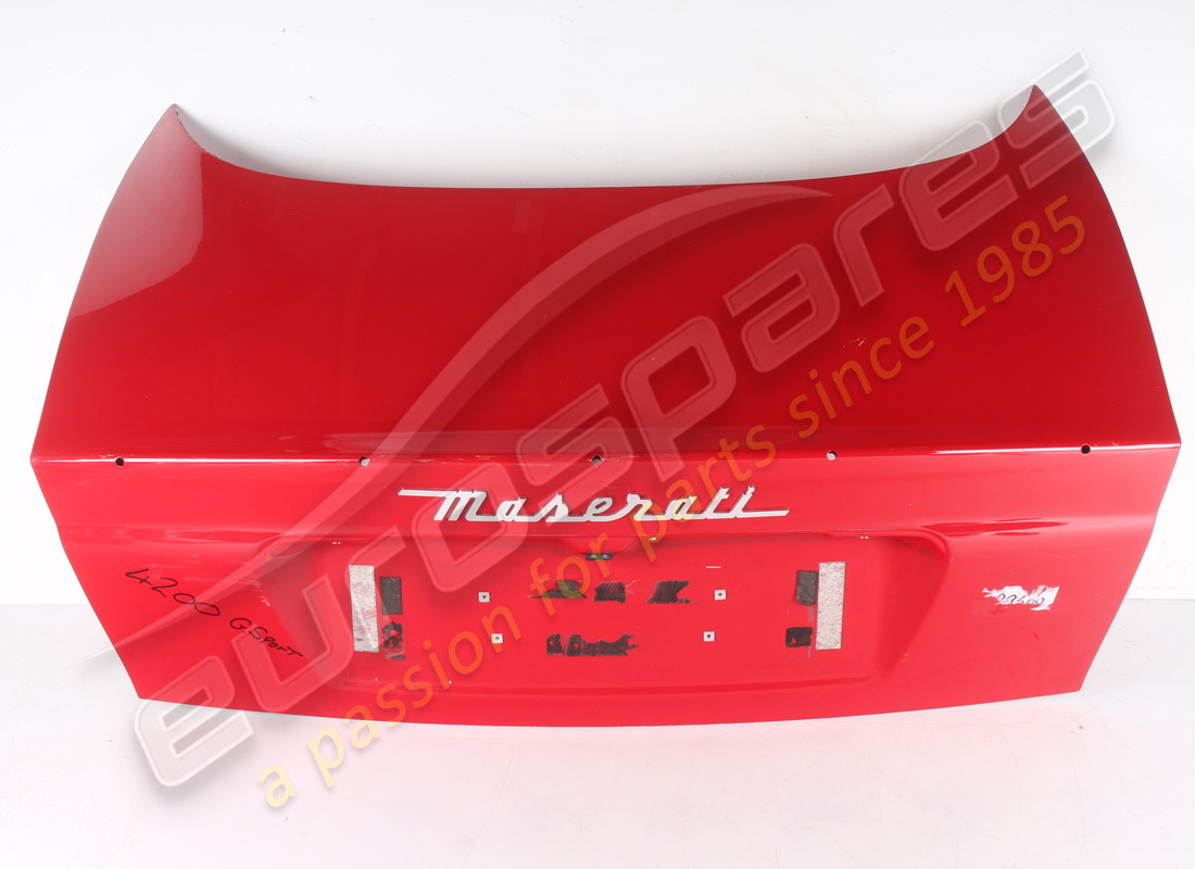 COFANO POSTERIORE COMPLETO USATO Maserati . NUMERO PARTE 68289500 (1)