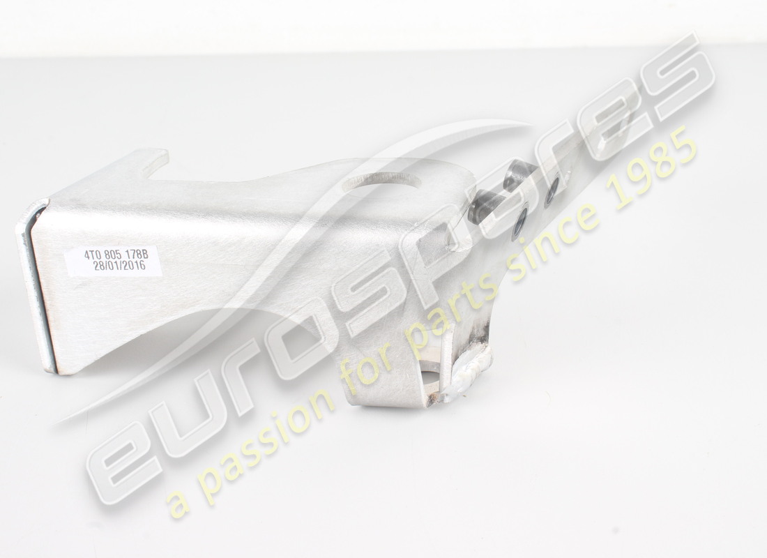 nuova lamborghini staffa angolare telaio anteriore. numero parte 4t0805178b (2)