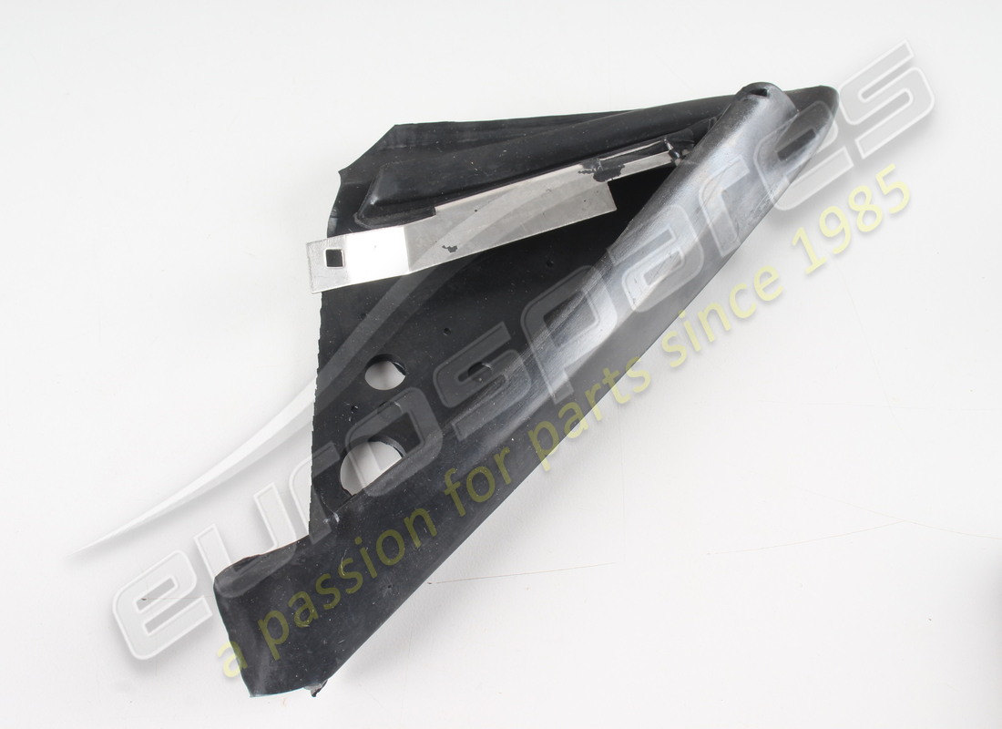 nuova guarnizione ferrari. numero parte 63715900 (2)