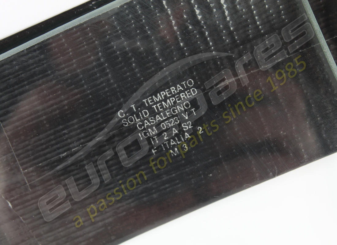 nuovo ferrari posteriore destro quarto di vetro. numero parte 2534252800 (2)