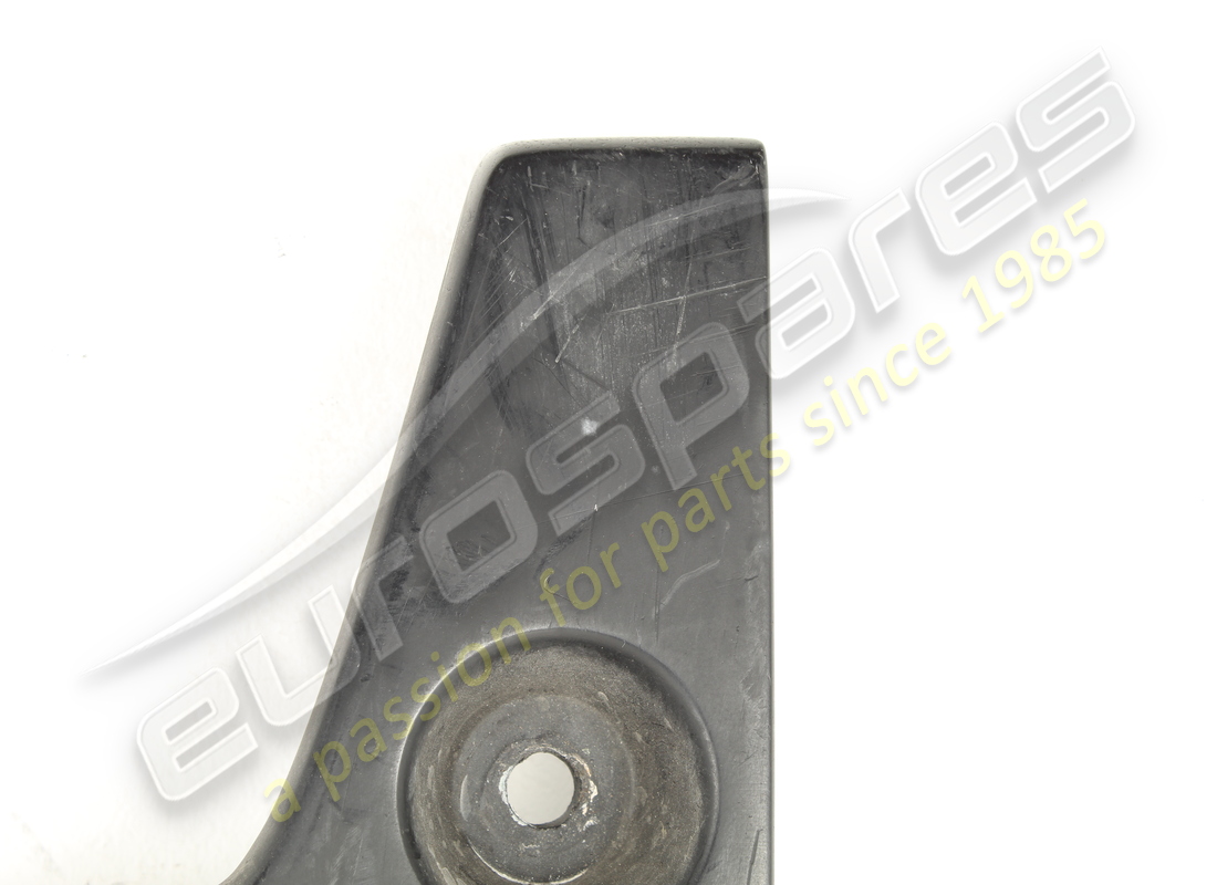 COPERTURA PARAURTI POSTERIORE USATA LAMBORGHINI. NUMERO PARTE 410807649A (3) copertura paraurti posteriore usata lamborghini. numero parte 410807649a (3)