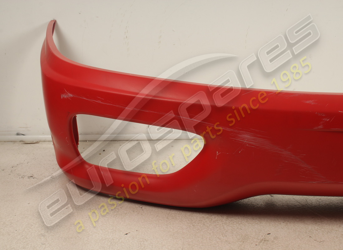 nuovo paraurti anteriore ferrari. numero parte 64861610 (2)
