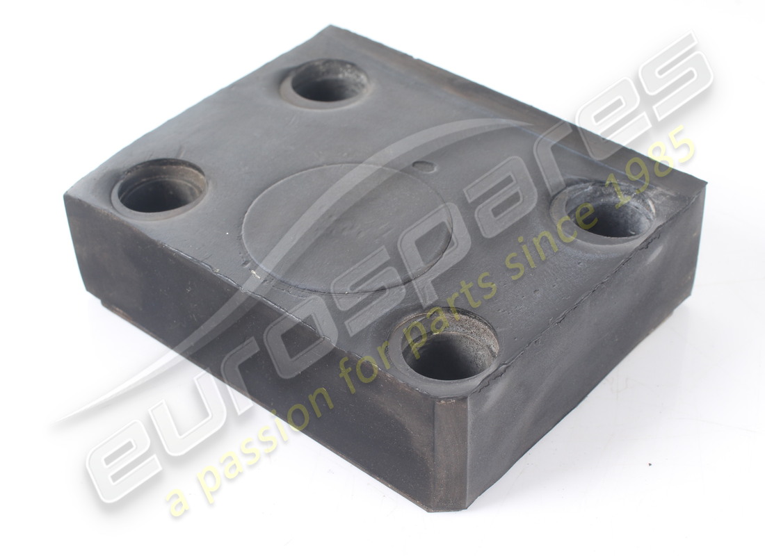 BUFFER FERRARI UTILIZZATO. NUMERO PARTE 63214100 (2) buffer ferrari utilizzato. numero parte 63214100 (2)