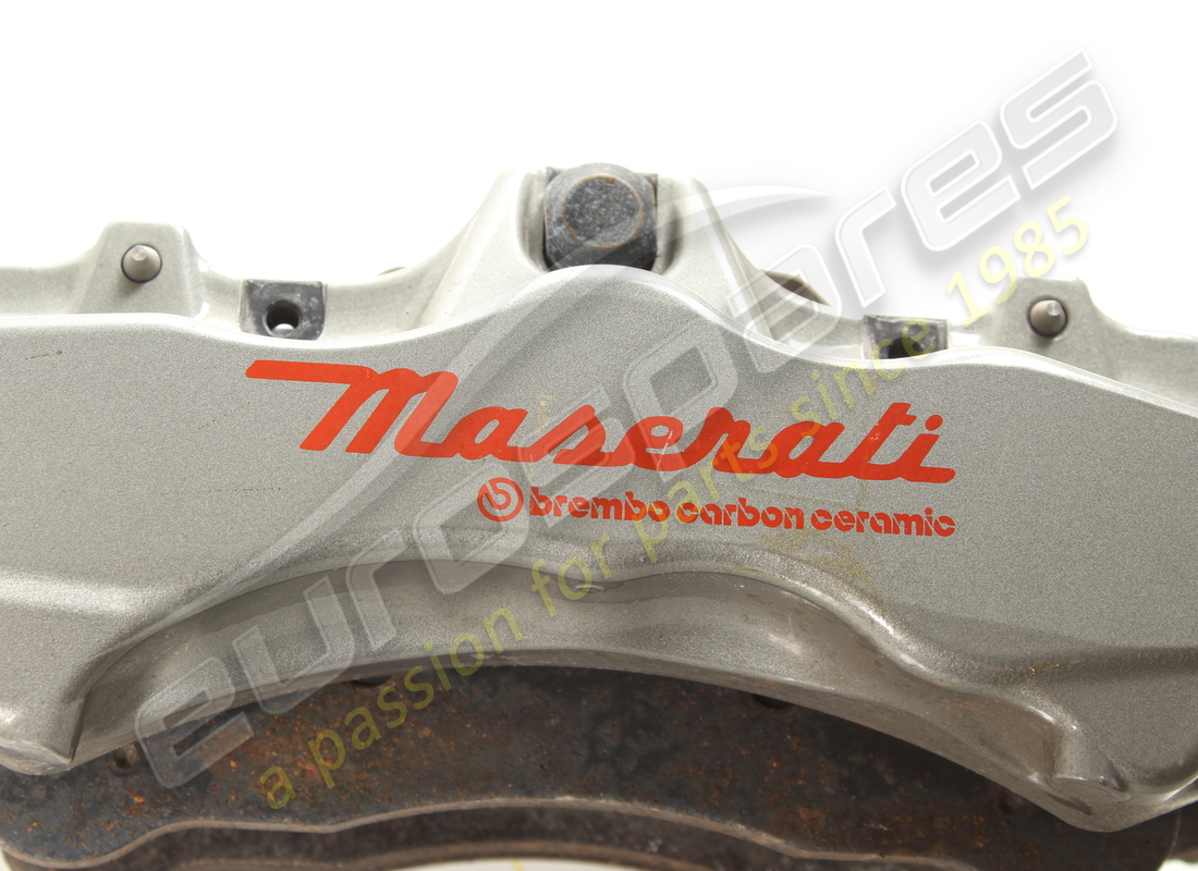 pinza anteriore destro usata maserati m6 30/34/38red. numero parte 83121505 (3)