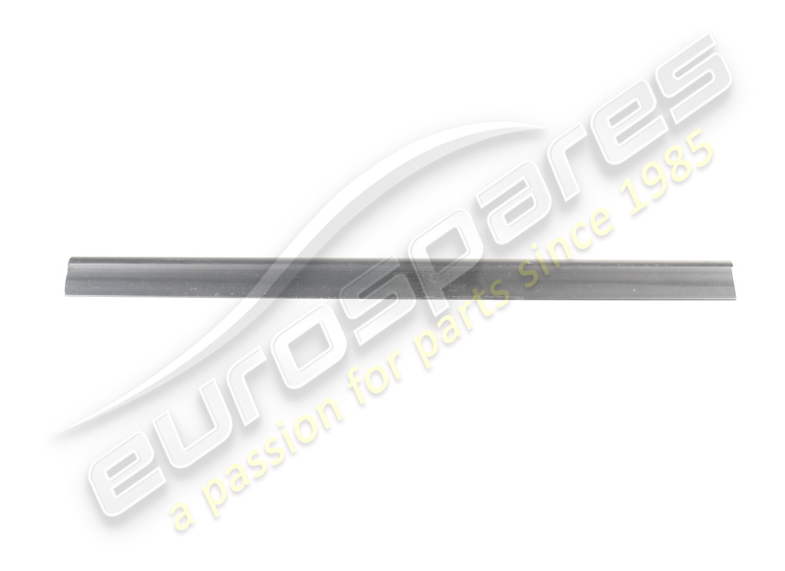 nuova modanatura ferrari. numero parte 60576700 (1)