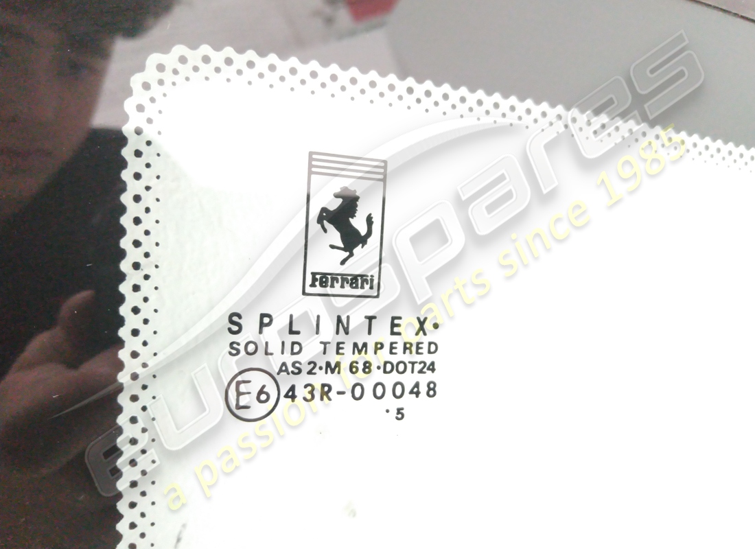 nuovo ferrari vetro laterale posteriore sx. numero parte 66855700 (2)