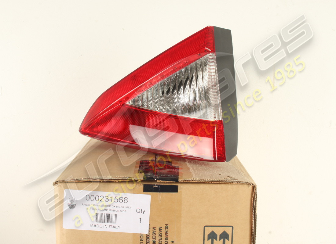 nuovo maserati fanale posteriore dx lato mobile. codice articolo 231568 (5)