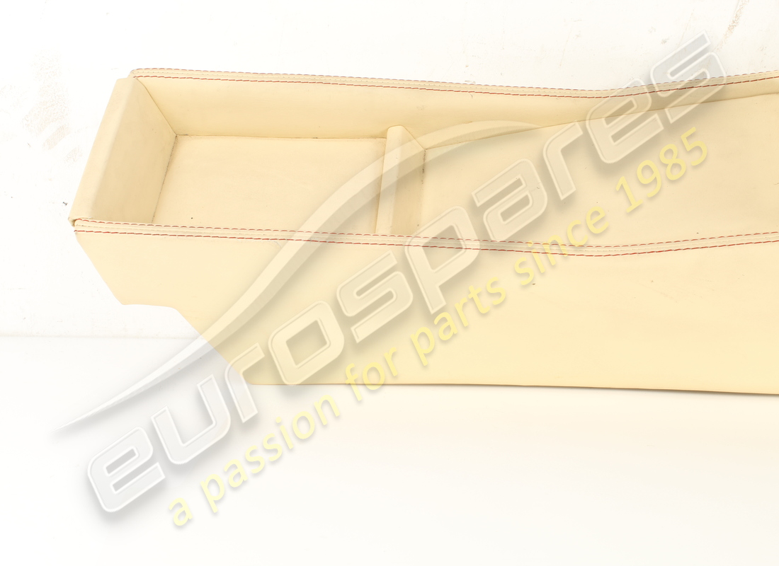 console rhd ferrari usata in crema vm3997. numero parte 65450204 (2)
