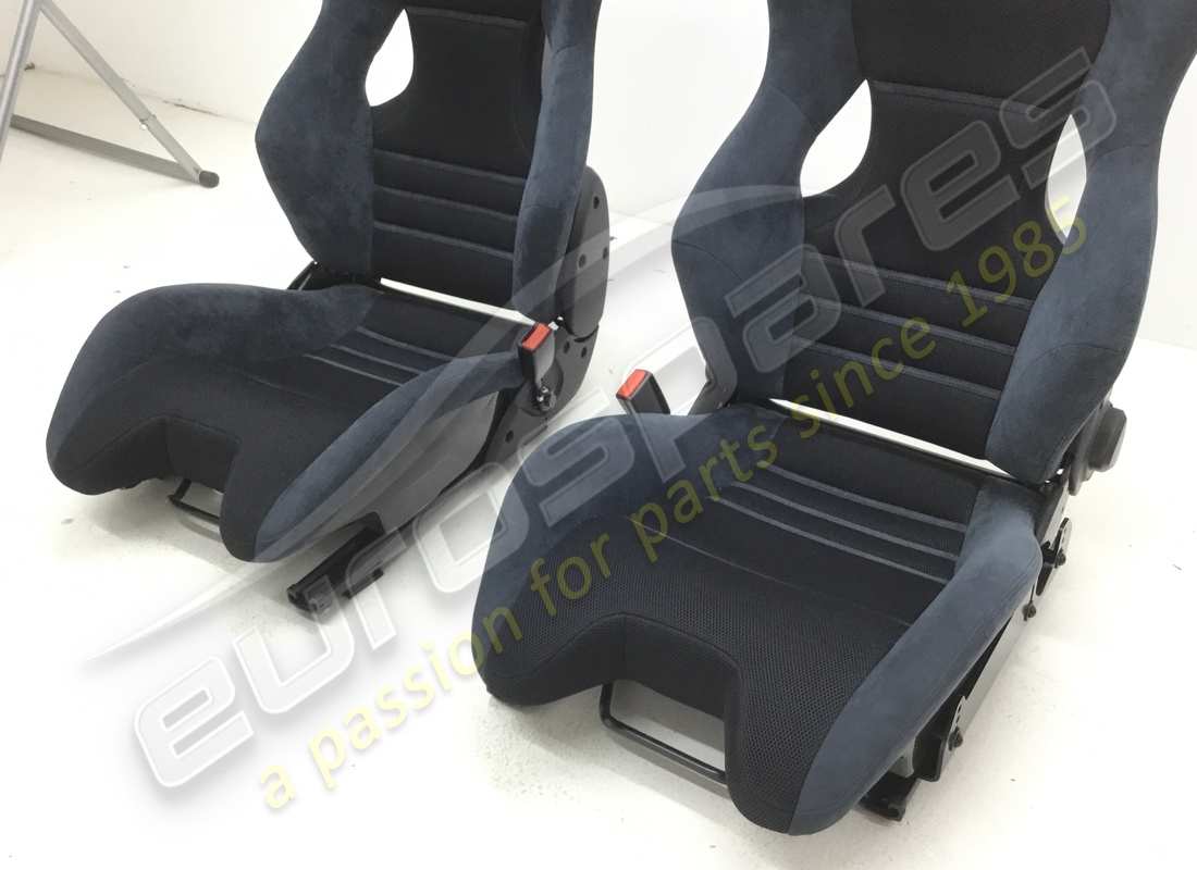 nuovi ferrari coppia carbon racing posti a sedere completi. numero parte 868504000 (6)