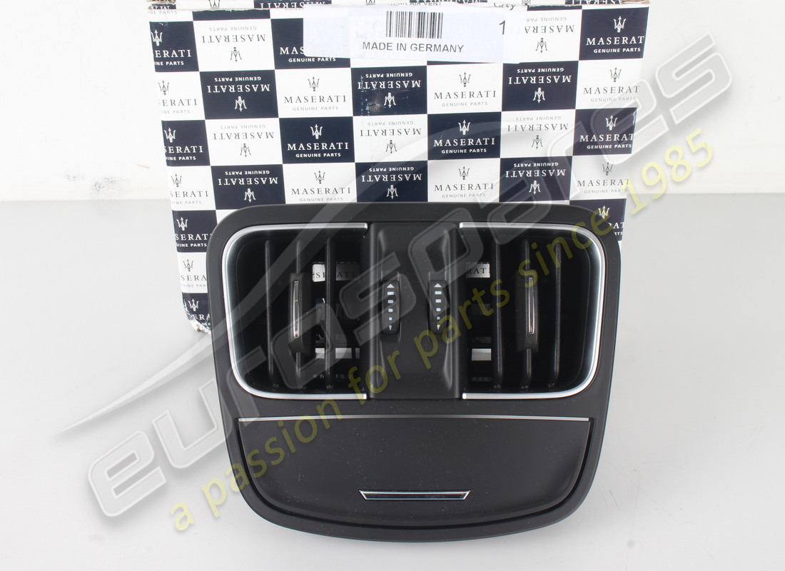 nuova maserati presa d'aria posteriore. codice articolo 670149418 (6)