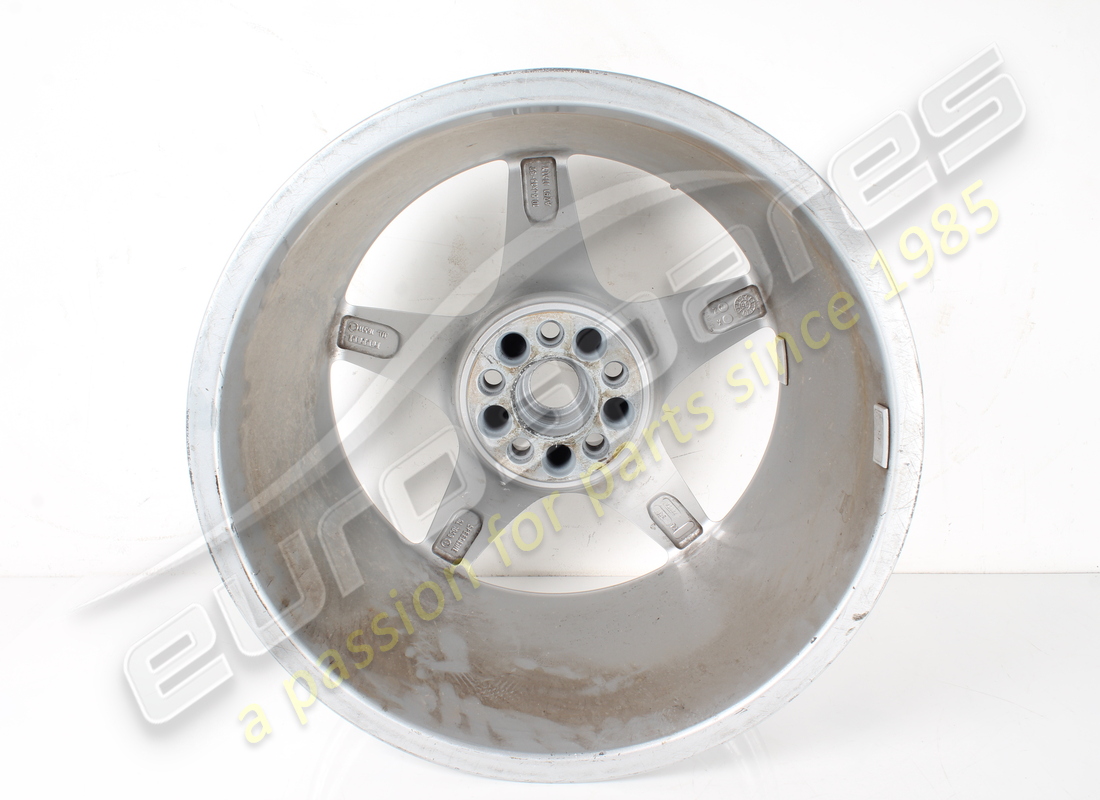 ruota posteriore ferrari usata (magnesio - speedline). numero parte 165112 (5)