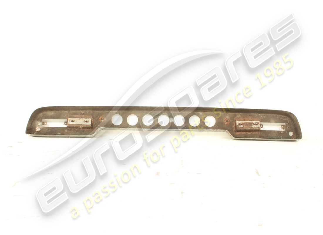 paraurti posteriore ferrari usato. numero parte 40018004 (2)