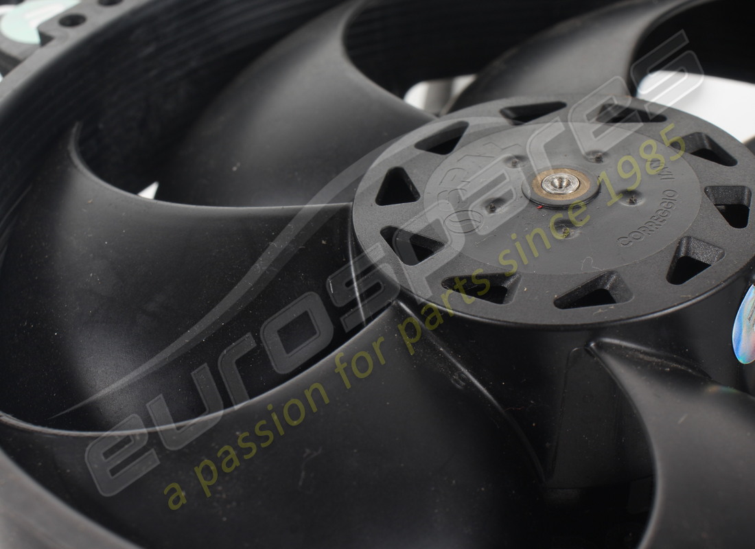 ventilatore elettrico completo usato ferrari. numero parte 277070 (2)