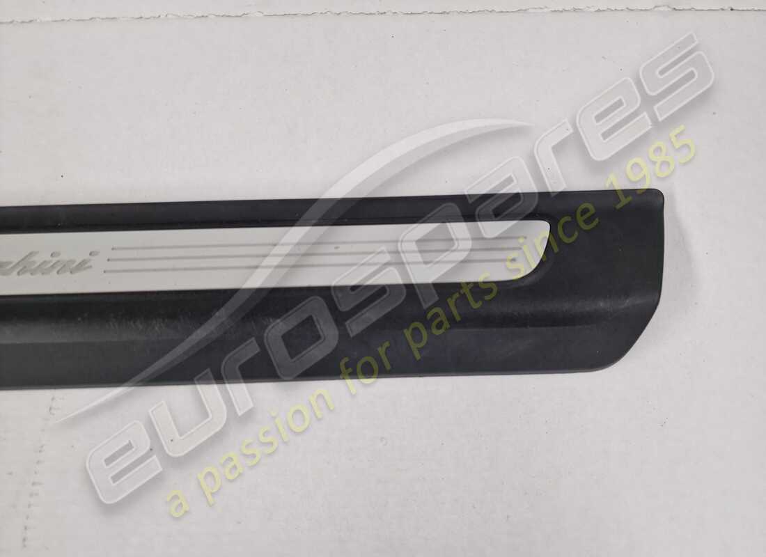 piastra sottoscotto lamborghini usata. numero parte 4ml853373 (4)