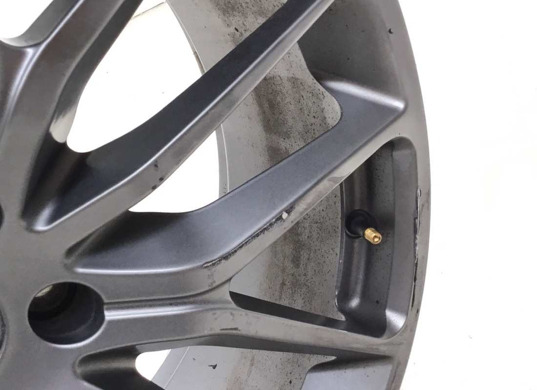 ruota anteriore maserati usata. numero parte 980157018 (2)