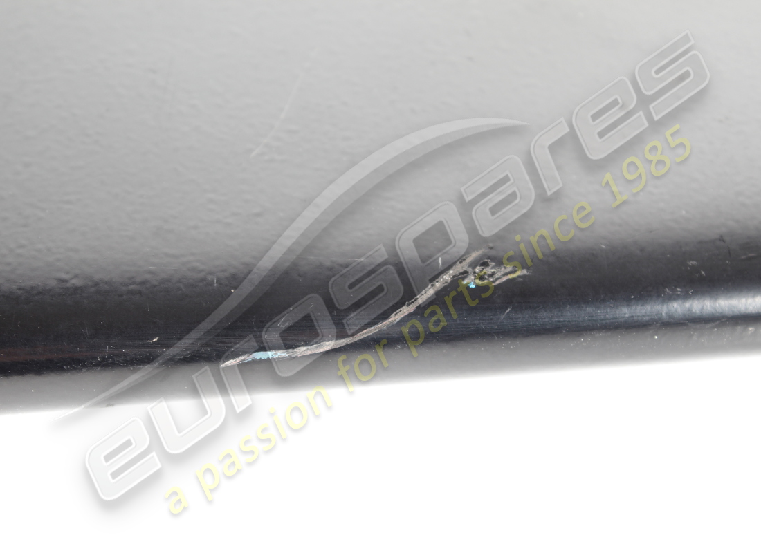 finitura grana spoiler ferrari usata. numero parte 61290200 (2)