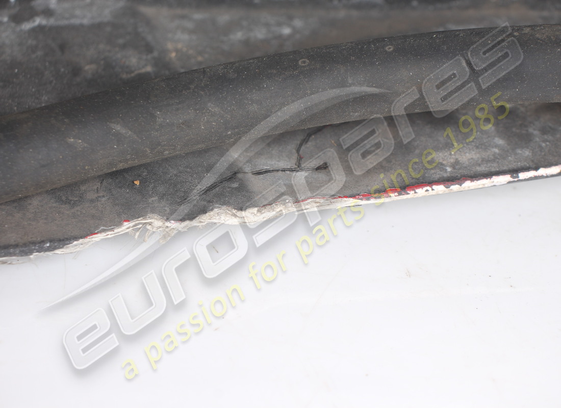 PARAURTI ANTERIORE FERRARI USATO. NUMERO PARTE 64861610 (18) paraurti anteriore ferrari usato. numero parte 64861610 (18)