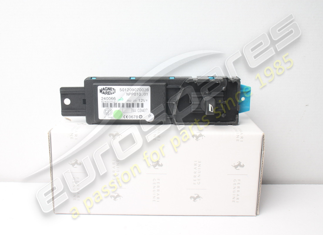 new ferrari passenger control station. part number 240066 (5)