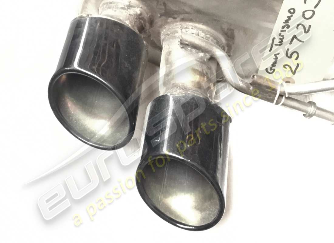 maserati silenziatore posteriore dx usato. numero parte 257203 (5)