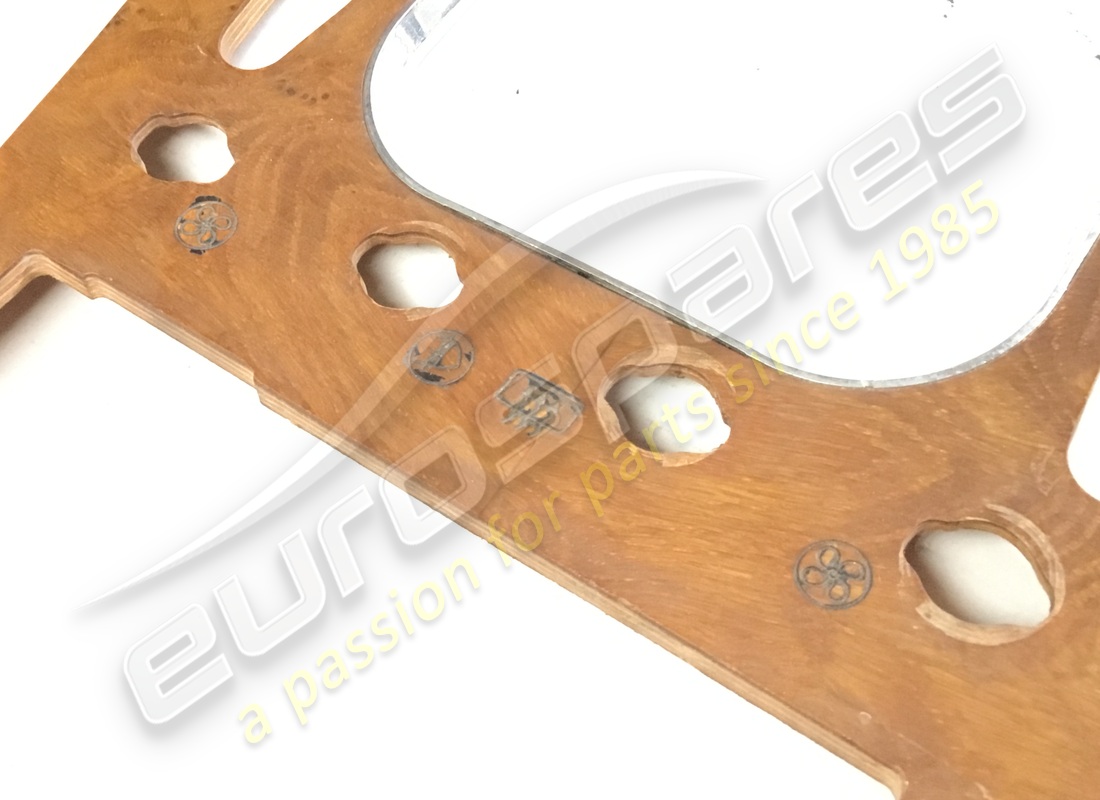 nuova (altro) ferrari console centrale 365gtc4 (lega). numero parte 2536217000 (3)