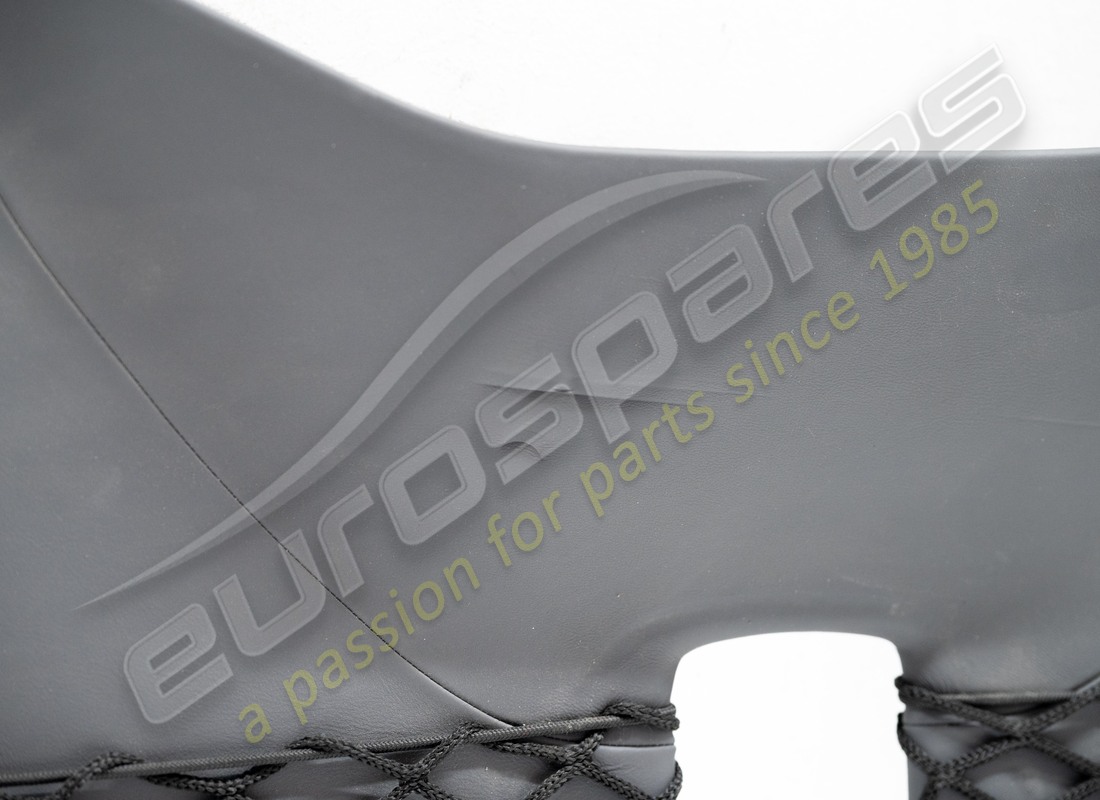 RIVESTIMENTO PARATIA POSTERIORE FERRARI USATO. NUMERO PARTE 845310.. (3) rivestimento paratia posteriore ferrari usato. numero parte 845310.. (3)