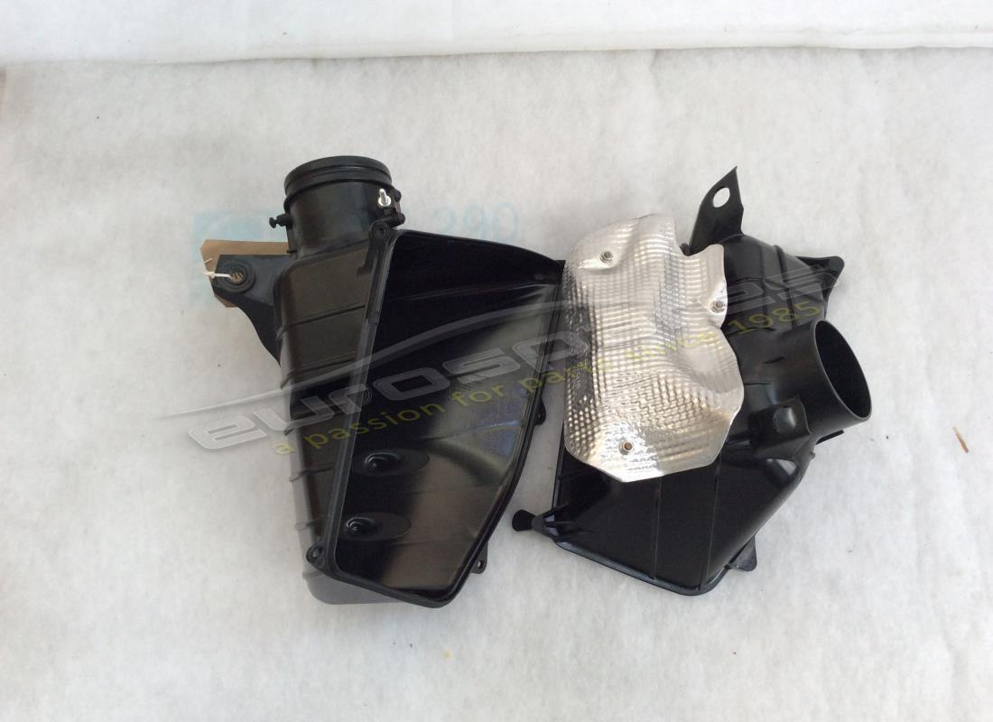 FILTRO DELL'ARIA Lamborghini USATO. NUMERO PARTE 4T0133837 (1)