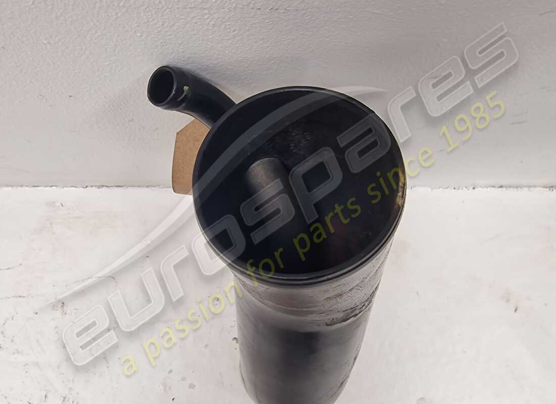 maserati collo riempimento carburante usato. numero parte 379290117 (4)