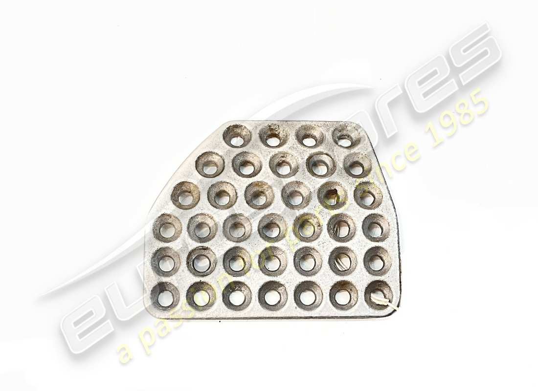 PIASTRA Ferrari USATA. NUMERO PARTE 240987 (1)