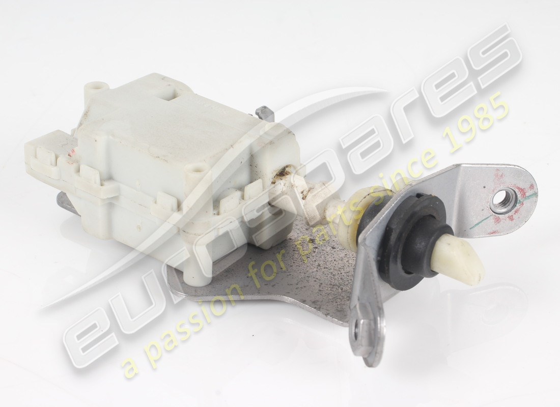 ATTUATORE Ferrari USATO. NUMERO PARTE 69918500 (1)