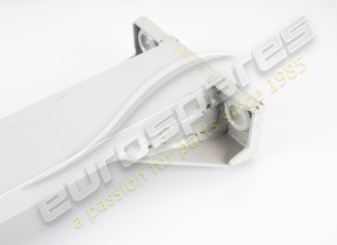 nuovo ferrari traversa posteriore rimovibile. numero parte 62836600 (3)