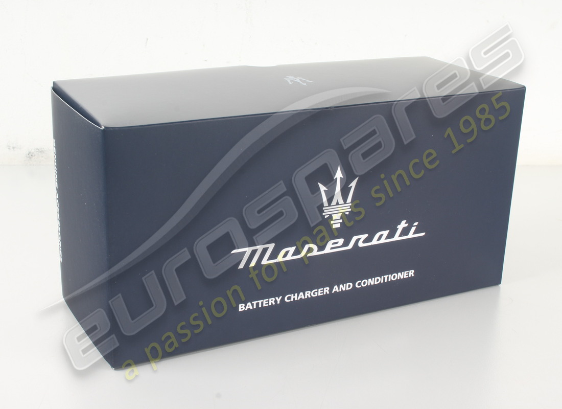 nuovo maserati manutentore caricabatterie nuovo logo eu. numero parte 940001313 (9)