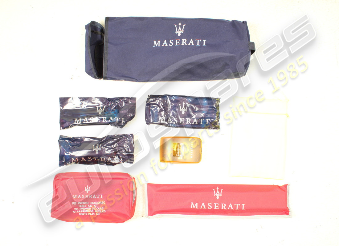 nuovo maserati kit chiavi in mano premium. numero parte 920001658 (2)
