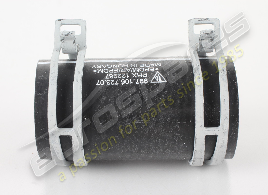 nuovo porsche tubo dell'acqua. numero parte 99710672307 (2)